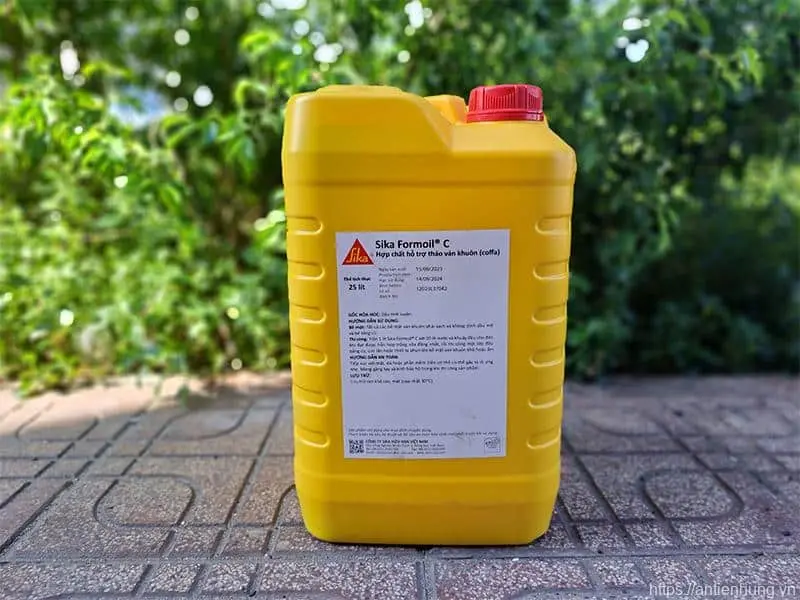 Sika Formoil C | Hợp Chất Hỗ Trợ Tháo Ván Khuôn