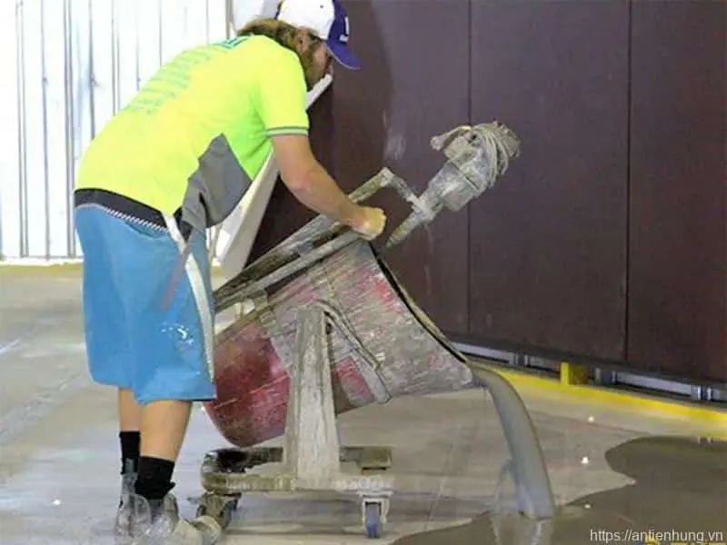 Hướng Dẫn Thi Công Floor Topping Compound | Vữa Tự San