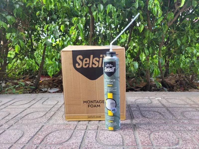 Keo Bọt Nở Selfoam Loại Foam Pu Dạng Chai Xịt