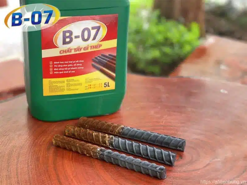 Tẩy gỉ sắt thép bằng B-07: Không ảnh hưởng lực bám dính