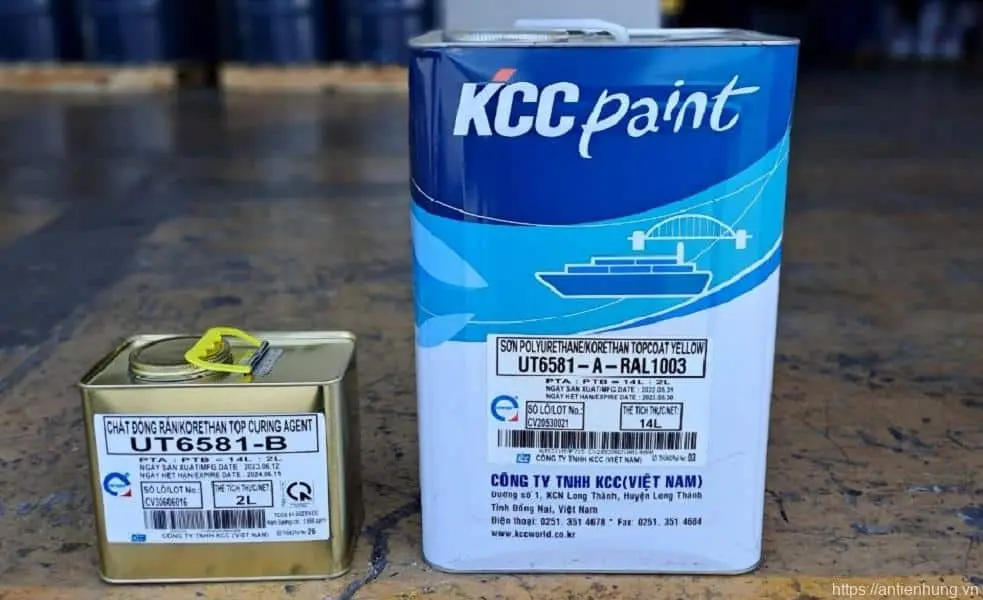 SƠN EPOXY KCC KORETHAN TOPCOAT UT6581