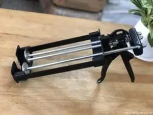 Sản phẩm súng bơm keo cấy thép Unika PE-600EX