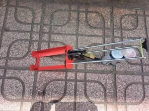 Súng bắn keo Saveto