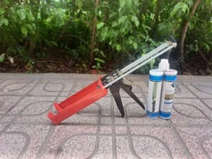 Súng bắn keo Saveto