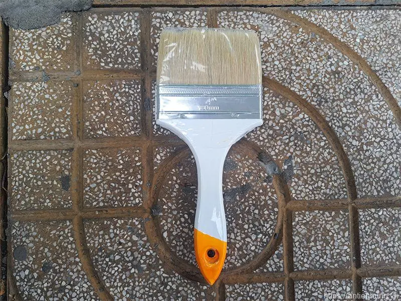 Cọ cán gỗ Thanh Bình "Xin Chào" 4 INCH