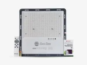 Đèn chiếu pha năng lượng mặt trời 500W