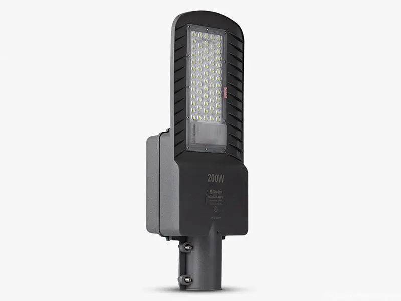 Đèn đường năng lượng mặt trời 200W