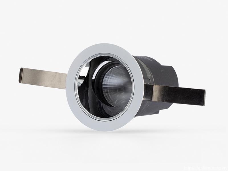 Đèn LED âm trần Downlight thông minh xoay góc AT18.BLE