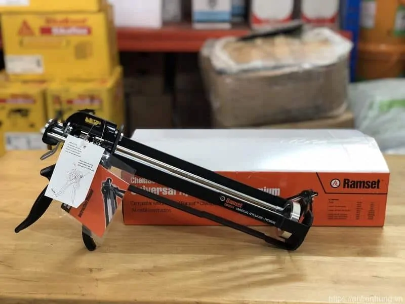 Dụng cụ bơm keo Ramset CUAP