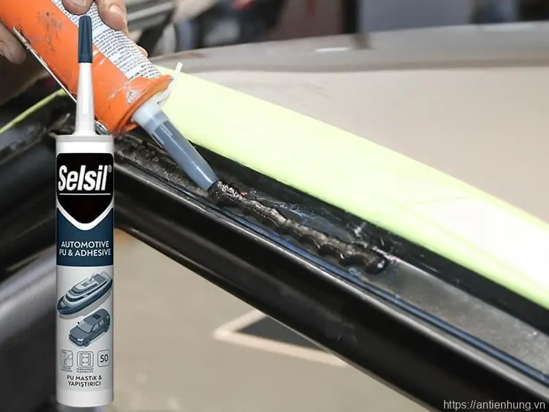 Hình ảnh thi công keo dán SELSIL PU50 Sealant